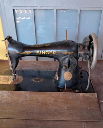 Macchina per cucire Singer anno 1934