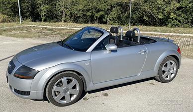 Audi TT Roadster Mk1 225cv Quattro