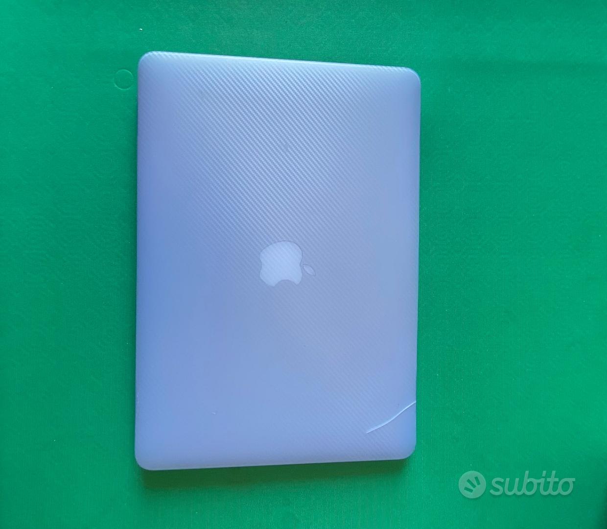 MacBook Air 2017 8GB 1TB