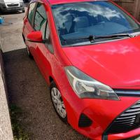 Toyota Yaris 1.0 5 porte GPL