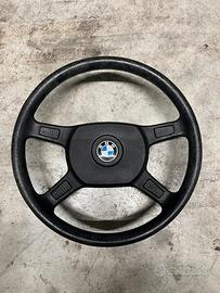 Volante BMW e30