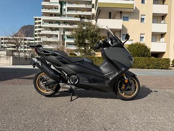 T Max 560 tech max 2020