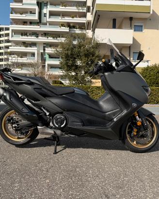 T Max 560 tech max 2020