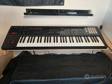 Roland FA‑06 - imballo originale, SD, Librerie.