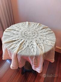 Tovaglia tonda cotone ad uncinetto 