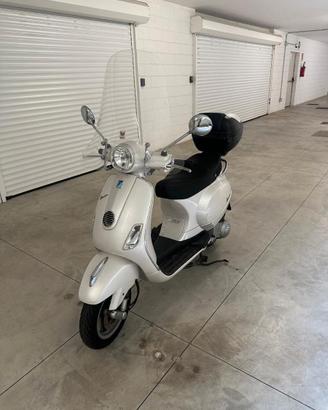 Vespa LX 150