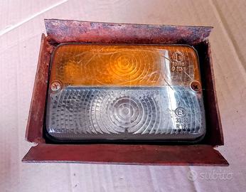 Leart 40.000.999 - Coppia Fanalini - Vintage