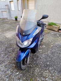scooter Yamaha 400