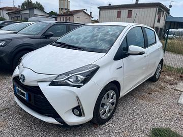 TOYOTA Yaris 3ª serie Yaris 1.5 Hybrid 5 porte...