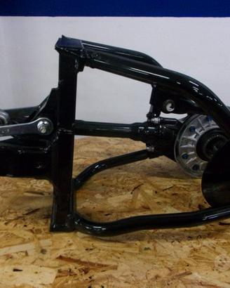 Forcellone SUZUKI BOULEVARD VZ 800 VOLUSIA