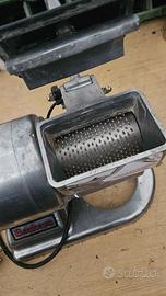 grattugia professionale 220v