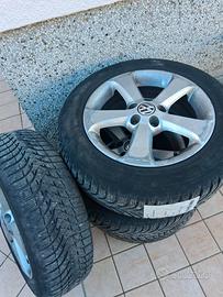 Quattro cerchioni usati per POLO wolkswagen 185/60