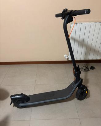 Monopattino ninebot