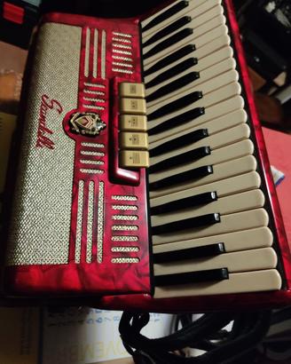 Fisarmonica Scandalli 80 Bassi