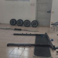 Attrezzi palestra