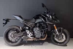 Nuova Suzuki GSX-8R OPERAZIONE 50%