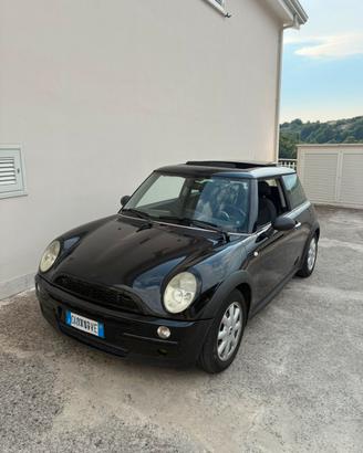 Mini one d motore toyota
