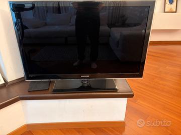 TV televisioneSamsung – 40” Full HD – Telecomando