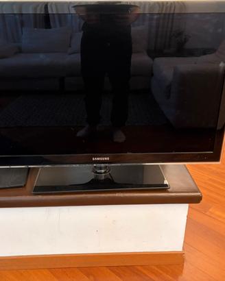 TV televisioneSamsung – 40” Full HD – Telecomando