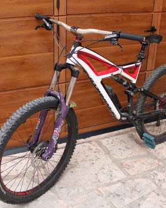 MTB Enduro Specialized - Marzocchi 55 / Shimano XT