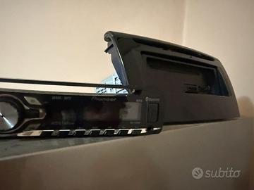 Stereo pioneer  DEH-4400BT