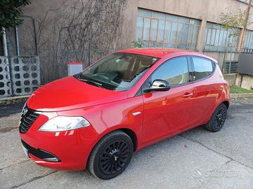 Lancia Ypsilon 1.2 69 CV 5 porte Elefantino*EURO6*