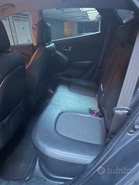 Auto Hyundai ix 35  1.7 CRDI Xpossible