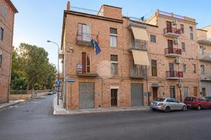 CASA INDIPENDENTE A LUCERA
