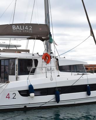 CATANA BALI 4.2  2023 - PERFETTO  - 689 ORE