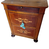 Comodino intarsiato inizio '900