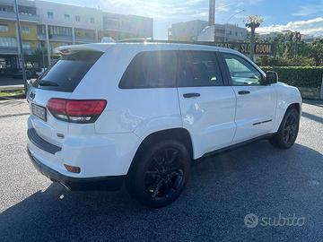 Jeep Grand Cherokee Summit pack Black cromo