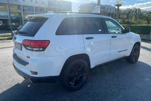 Jeep Grand Cherokee Summit pack Black cromo