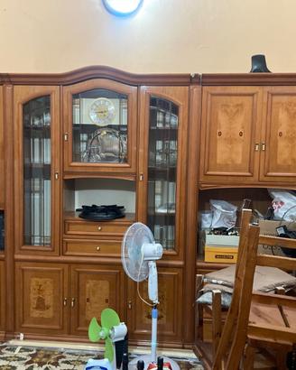 Mobile cucina + specchio bagno