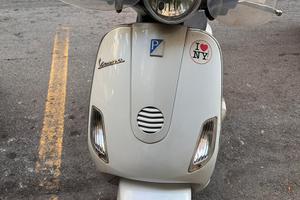 Vespa lx 125