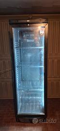 vetrina frigo per bibite 