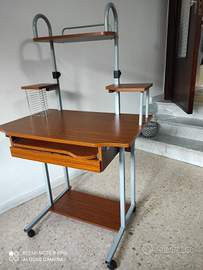 Tavolino porta PC postazione computer - Arredamento e Casalinghi In vendita  a Catanzaro