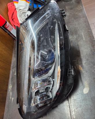 faro dx Mercedes-benz classe C coupe 2020