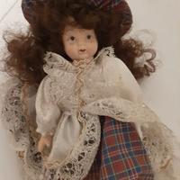 BAMBOLE  CAPODIMONTE  ANNI  90