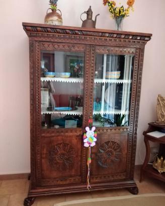 Mobile, credenza, vetrinetta