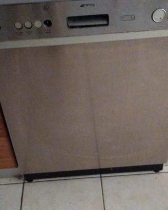Lavastoviglie Smeg