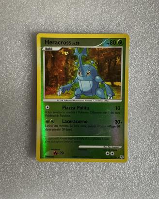 Carta pokemon holo Heracross