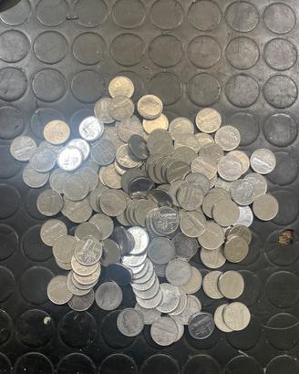 Monete da 100 lire piccole