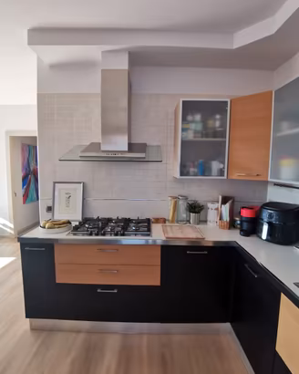 Cucina angolare moderna 250x270 (mobili) smontata