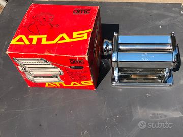 Macchina pasta vintage