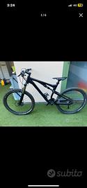 Bici Downhill Scott