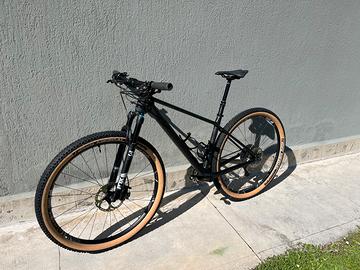 canyon exceed cf