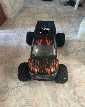 Monster truck 1/5