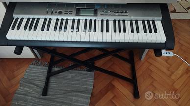 tastiera e supporto Casio piano elettrico