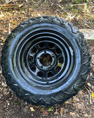Set 4 gomme + cerchi 16’ per Suzuki Jimny