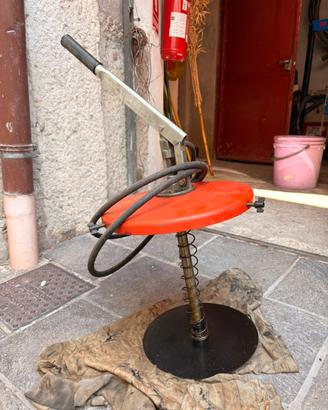Erogatore di grasso manuale